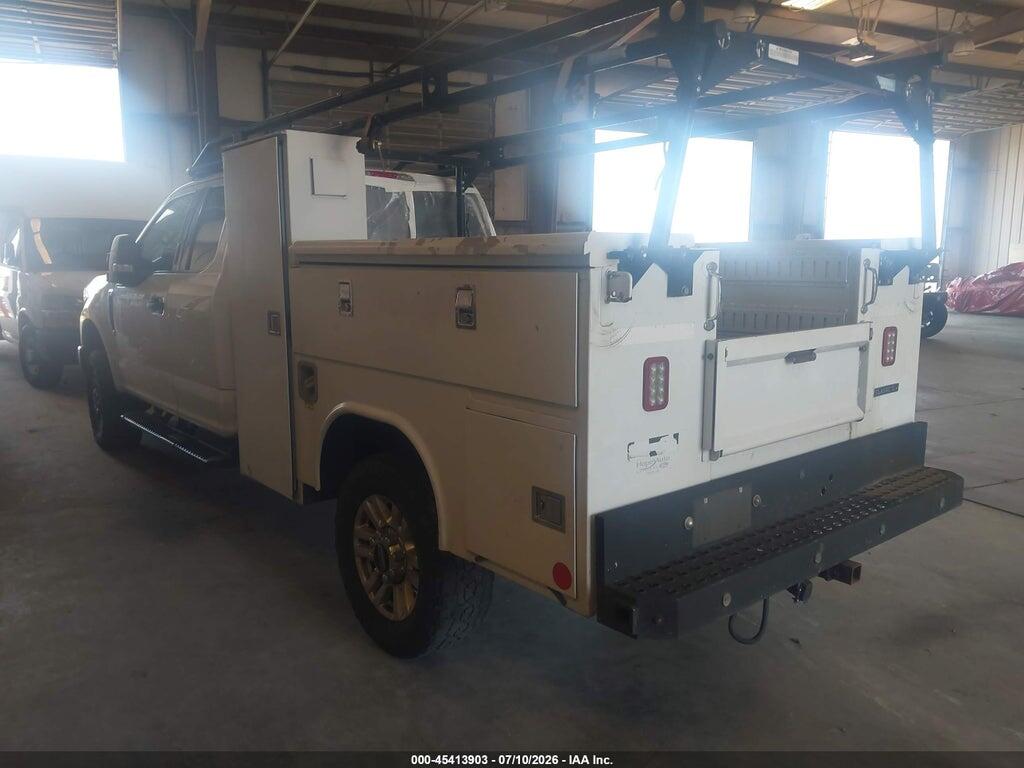 1FD7X3B60KED71173 2019 FORD F-350 photo no. 3