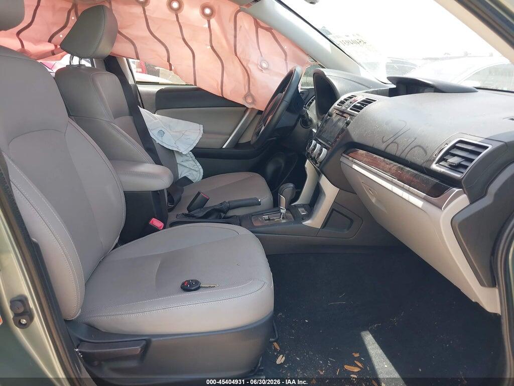 JF2SJARC7JH517812 2018 SUBARU FORESTER photo no. 5