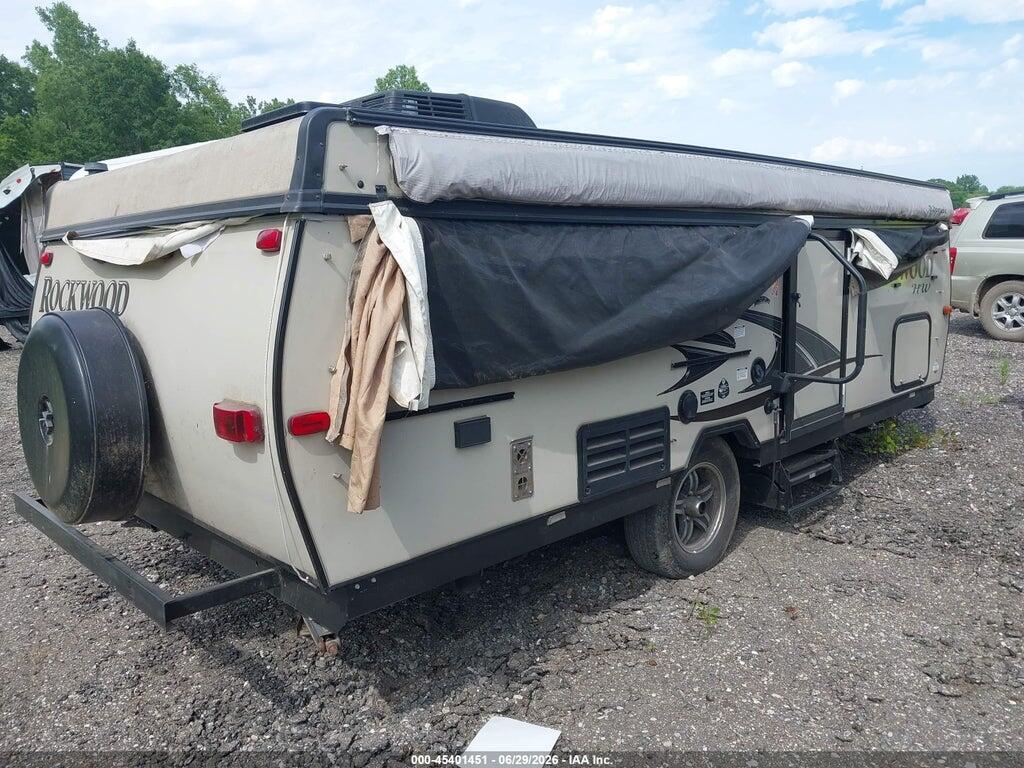 4X4CPR71XED288860 2014 FOREST RIVER ROCKWOOD POP UP photo no. 4
