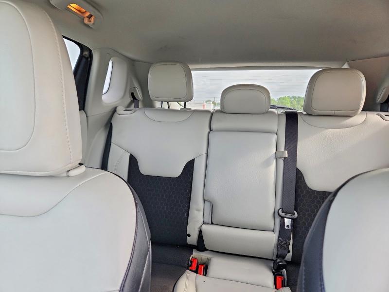 2021 JEEP COMPASS LATITUDE — Фото 10 из 13