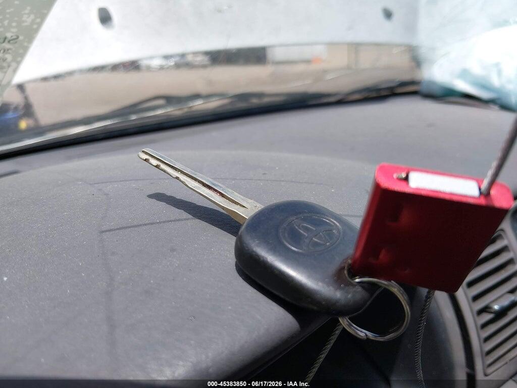 2T1BR32E25C335508 2005 TOYOTA COROLLA photo no. 11