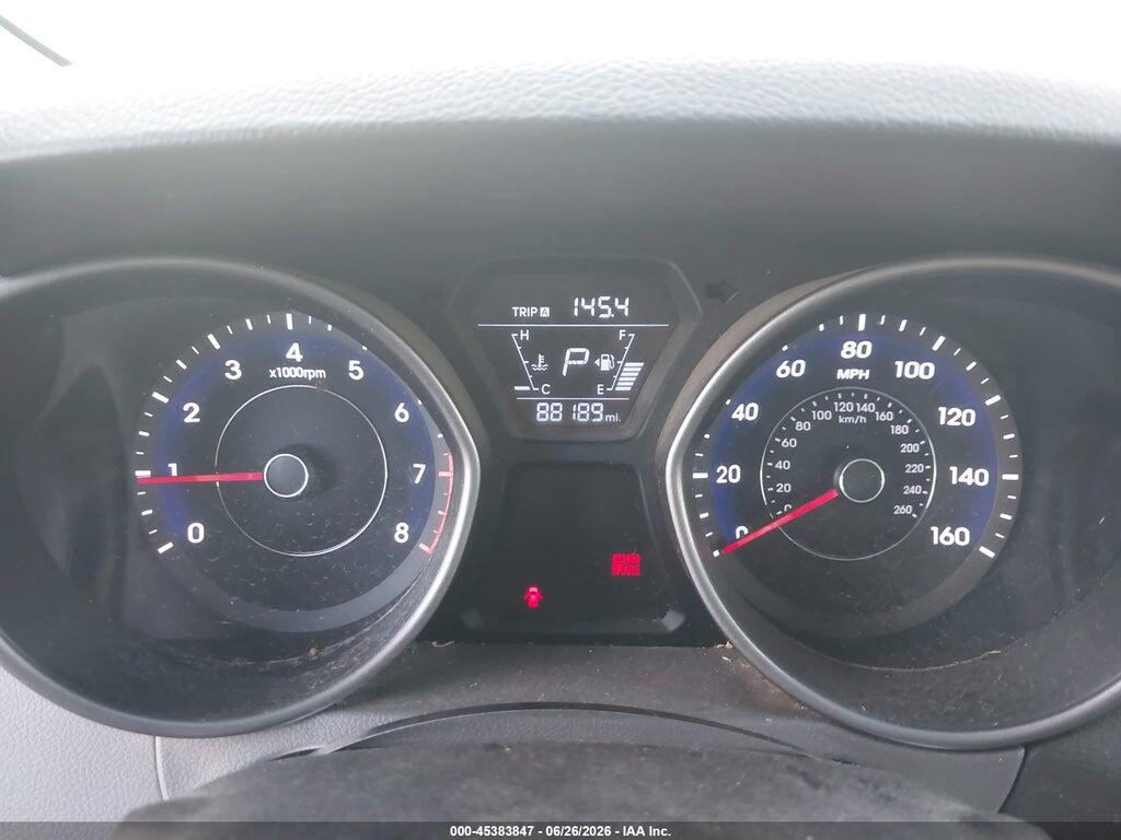 5NPDH4AE9FH596006 2015 HYUNDAI ELANTRA photo no. 7