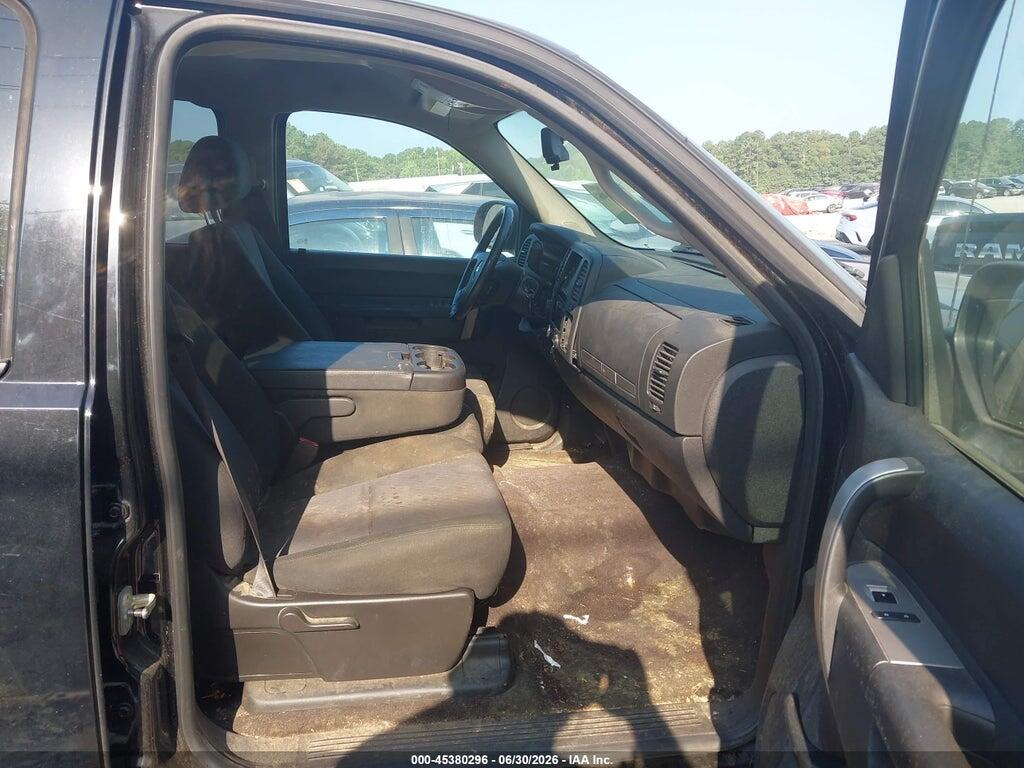 3GCPKSE30BG122668 2011 CHEVROLET SILVERADO 1500 photo no. 5