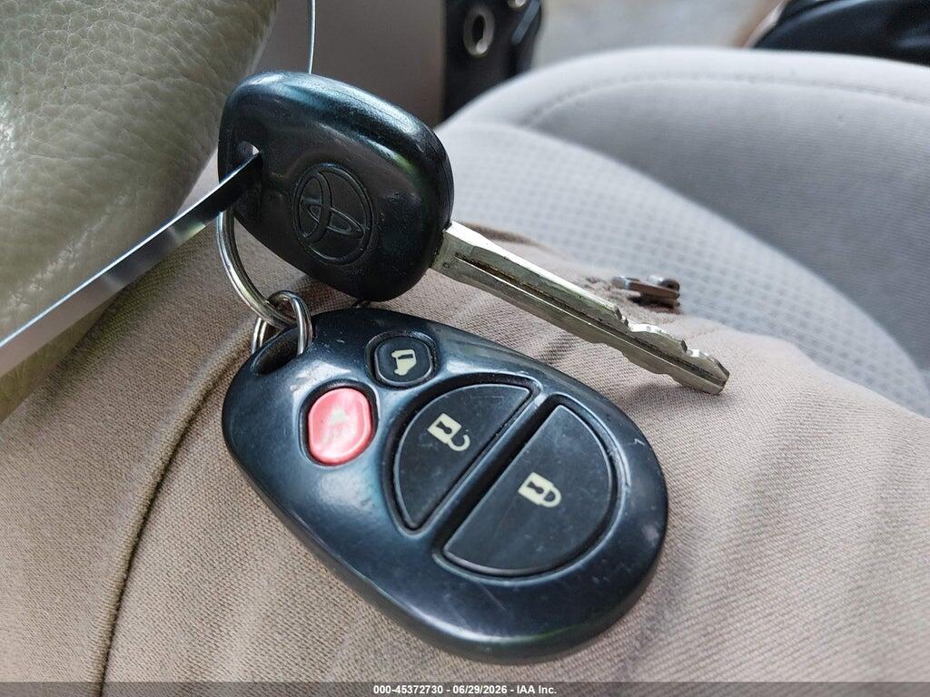 5TDBA23C35S049186 2005 TOYOTA SIENNA photo no. 11
