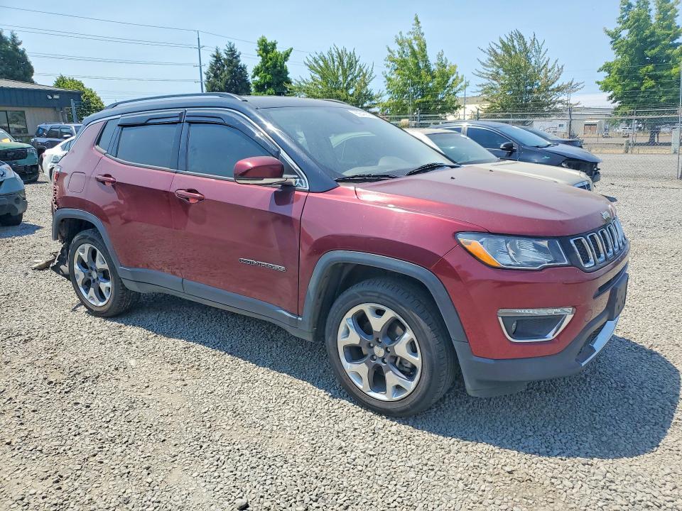 3C4NJDCB2MT604312 2021 JEEP COMPASS photo no. 4