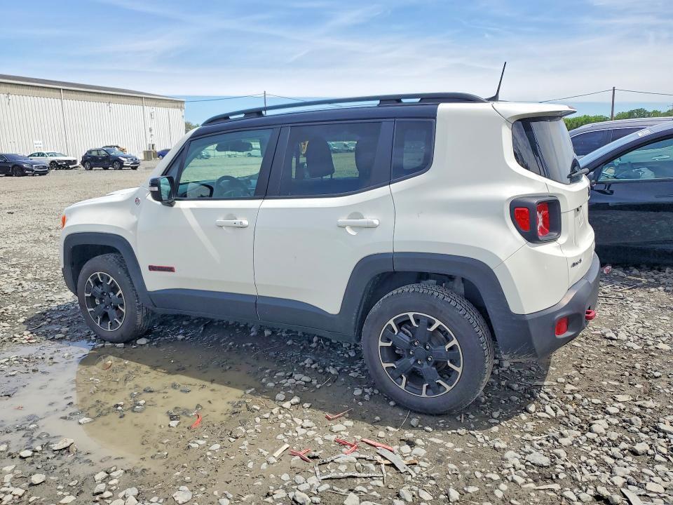2023 JEEP RENEGADE TRAILHAWK — Фото 2 из 13
