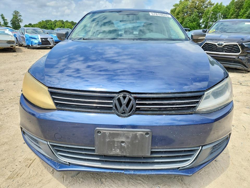 2013 VOLKSWAGEN JETTA TDI — Фото 5 из 12