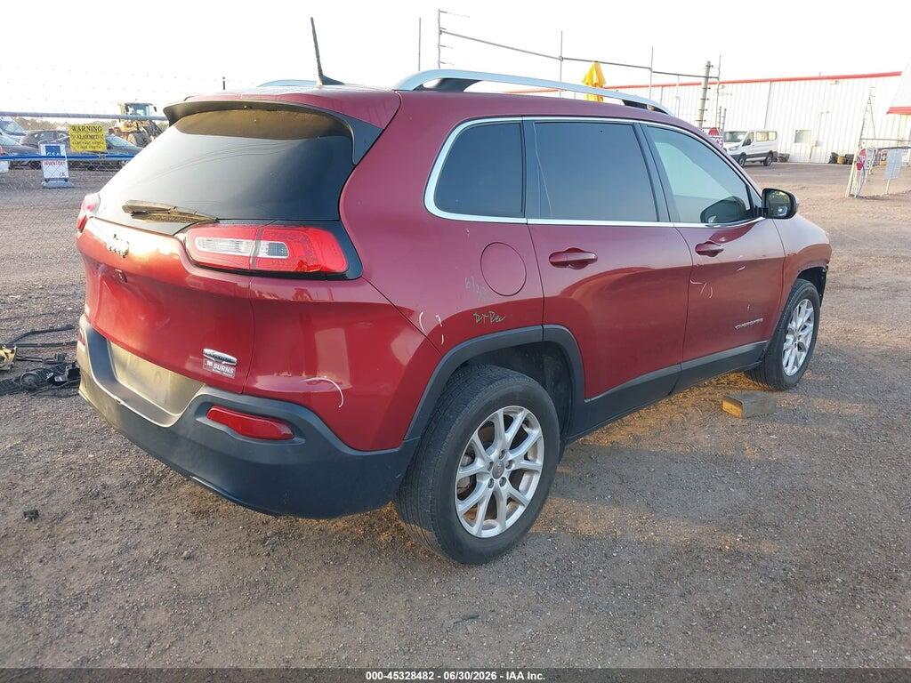 1C4PJLCB4GW291846 2016 JEEP CHEROKEE photo no. 4
