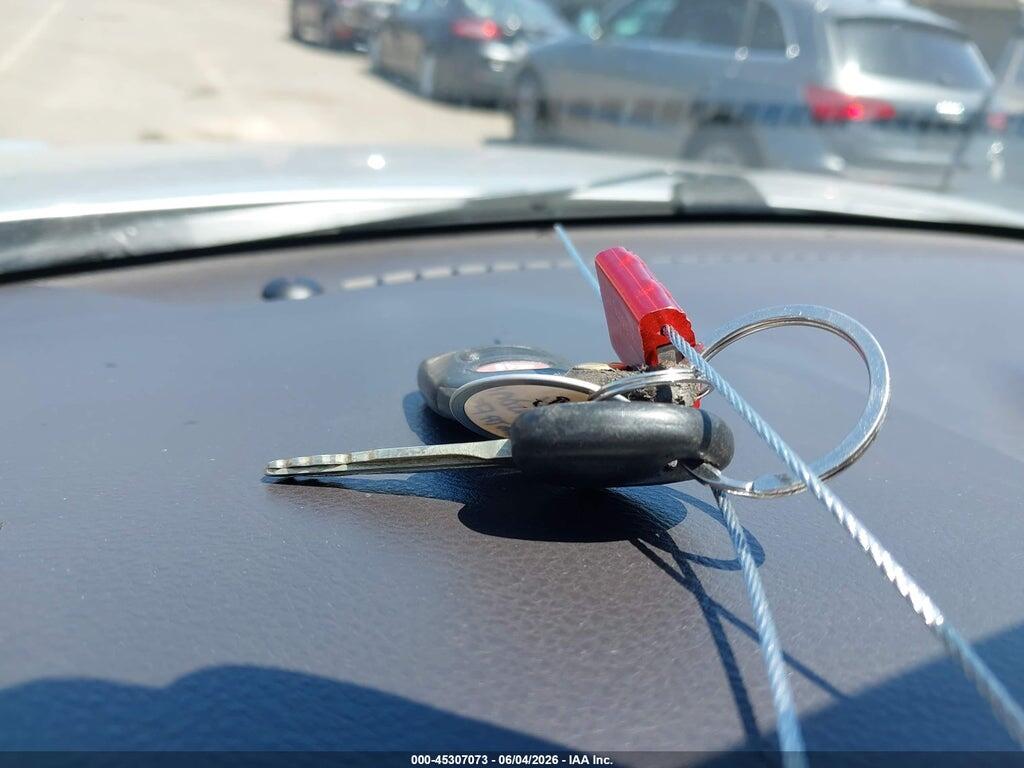 5NMSK4AG3AH341223 2010 HYUNDAI SANTA FE photo no. 11