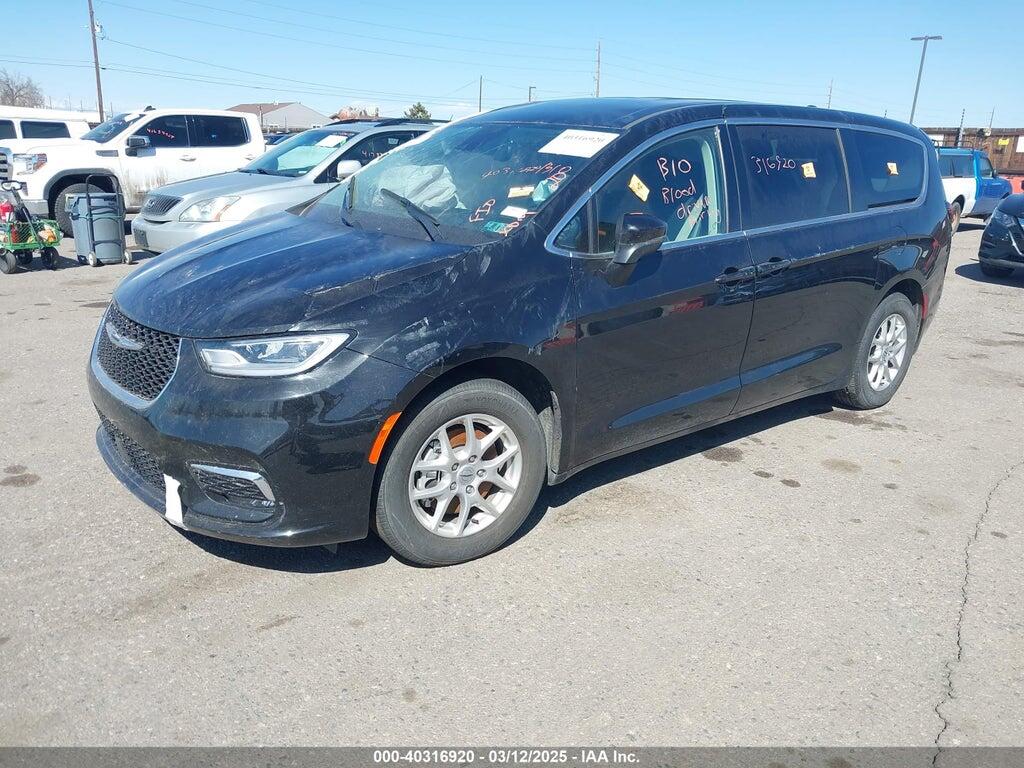 2C4RC1BG1PR627272 2023 CHRYSLER PACIFICA photo no. 2