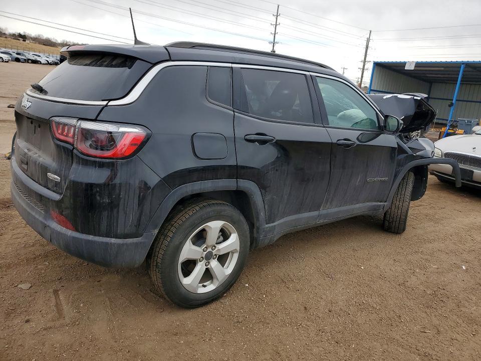 2021 JEEP COMPASS LATITUDE — Фото 3 из 13