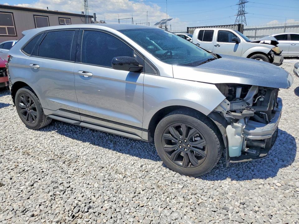 2022 FORD EDGE SE — Фото 4 из 14