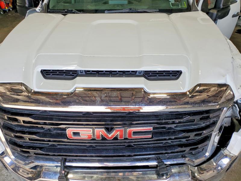 2022 GMC SIERRA K2500 HEAVY DUTY — Фото 11 из 12