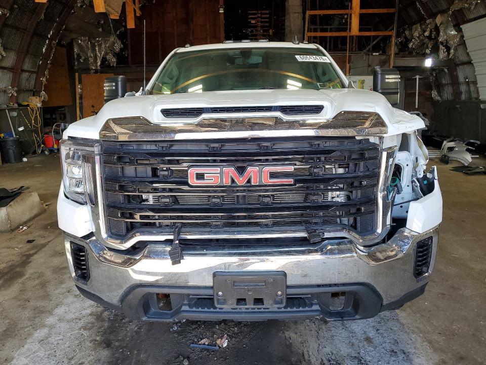 2022 GMC SIERRA K2500 HEAVY DUTY — Фото 5 из 12