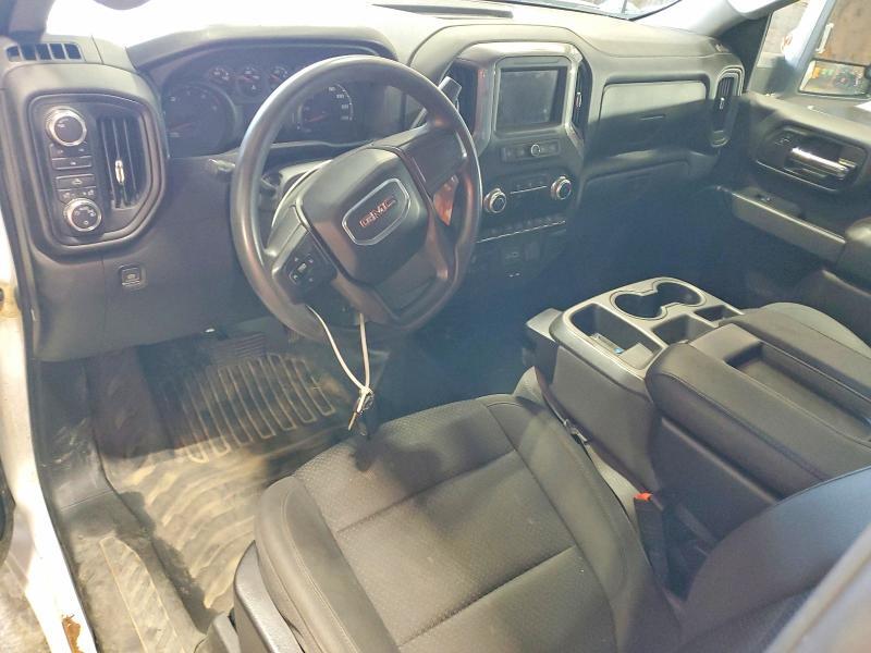 2022 GMC SIERRA K2500 HEAVY DUTY — Фото 8 из 12