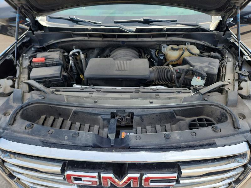 2022 GMC YUKON XL K1500 SLT — Фото 12 из 13