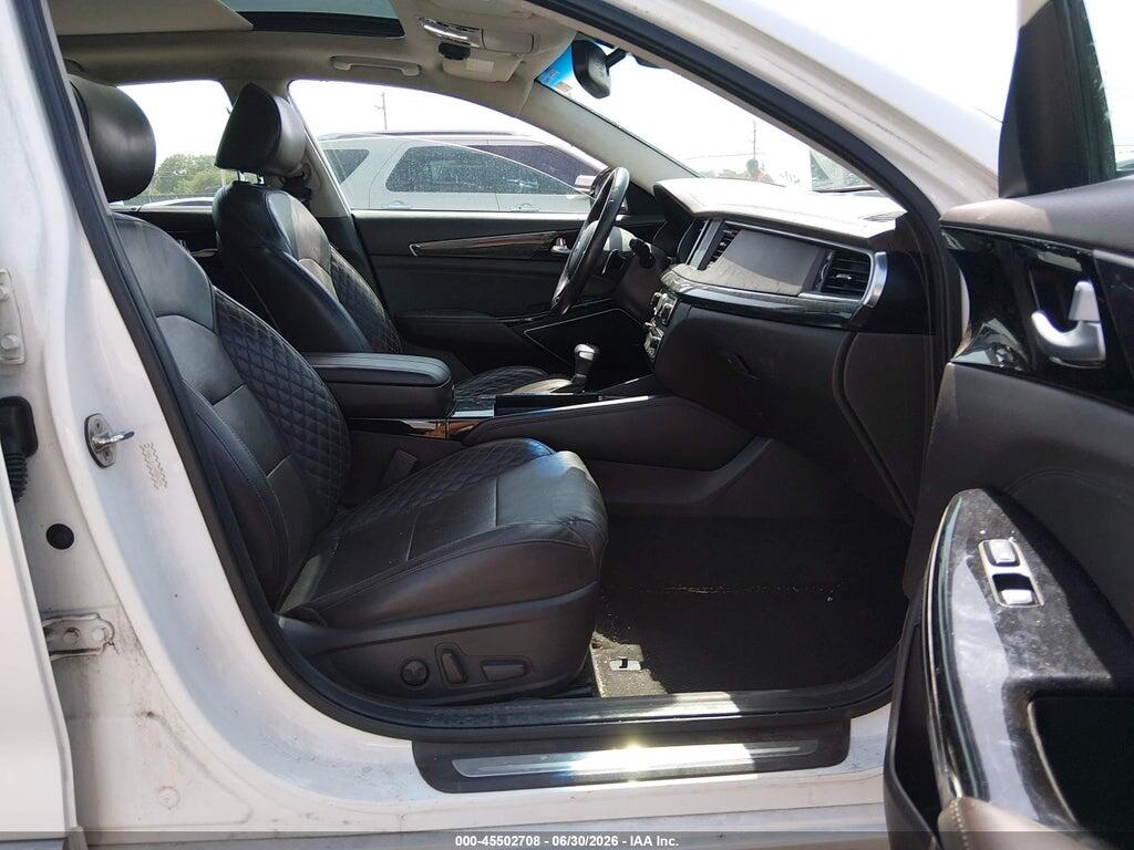 KNALC4J10H5024359 2017 KIA CADENZA photo no. 5