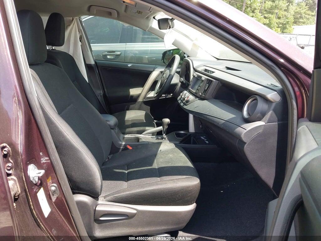 2T3ZFREVXHW367526 2017 TOYOTA RAV4 photo no. 5