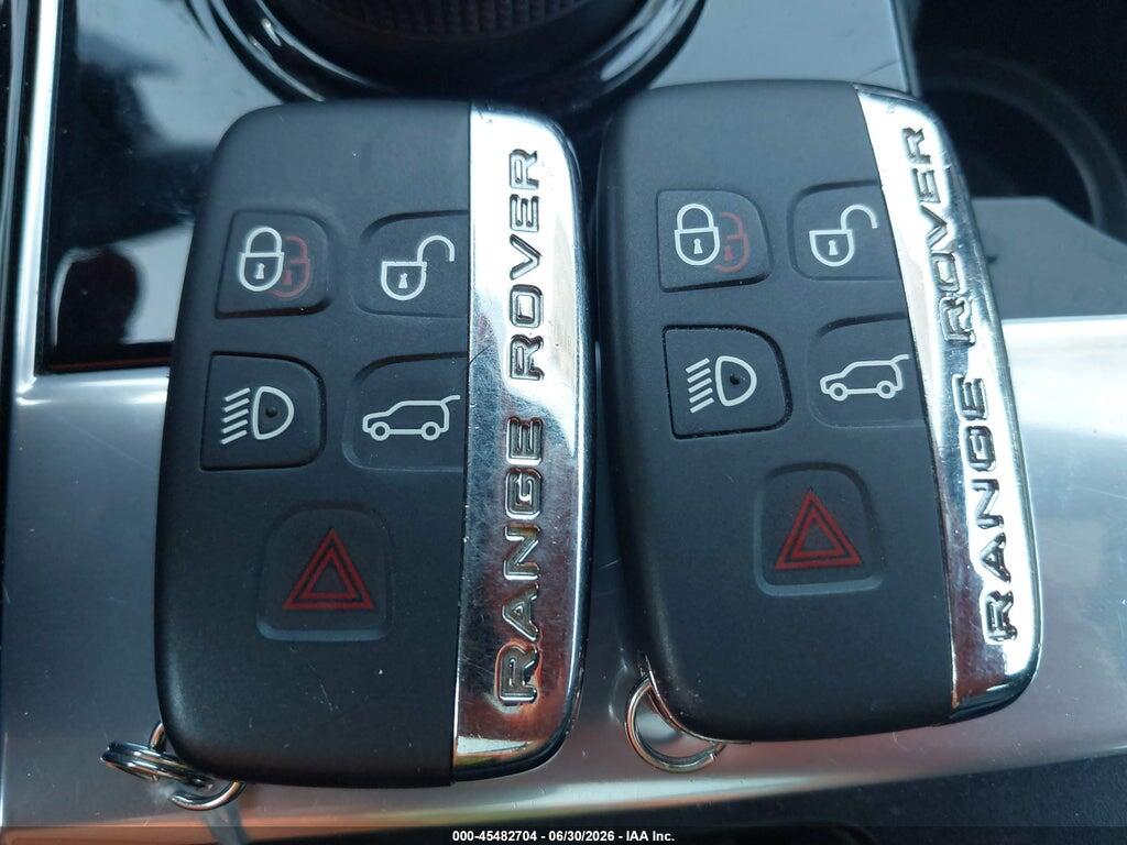 SALYL2EV9KA791340 2019 LAND ROVER RANGE ROVER VELAR photo no. 11