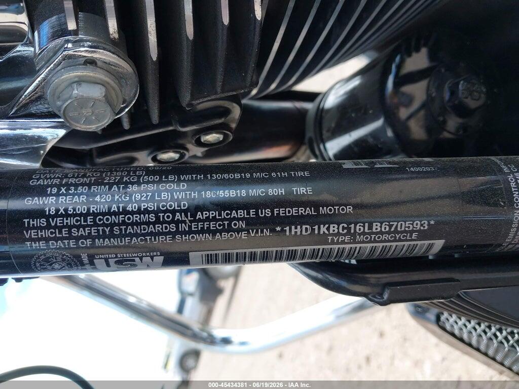 1HD1KBC16LB670593 2020 HARLEY-DAVIDSON FLHX photo no. 10