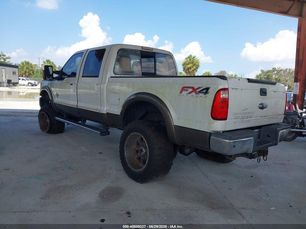 1FT7W2BTXFEC68713 2015 FORD F-250 photo no. 3