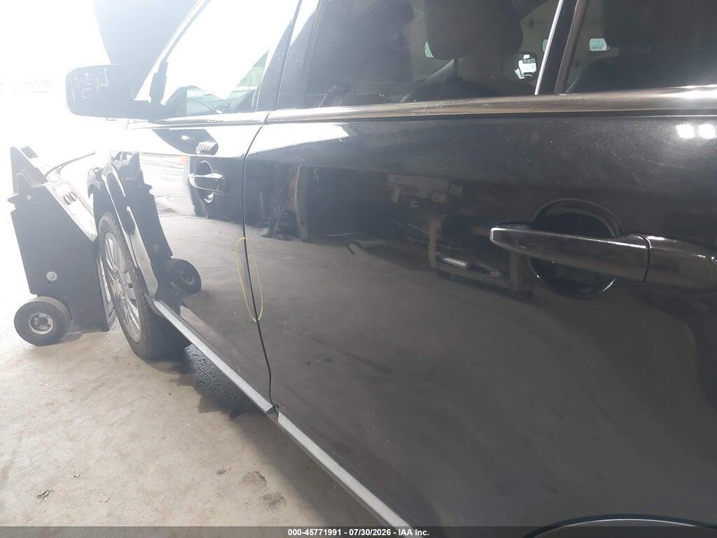 2FMDK3KC6ABB19574 2010 FORD EDGE photo no. 11