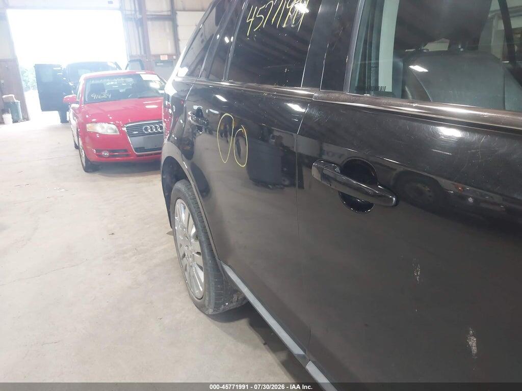 2FMDK3KC6ABB19574 2010 FORD EDGE photo no. 6