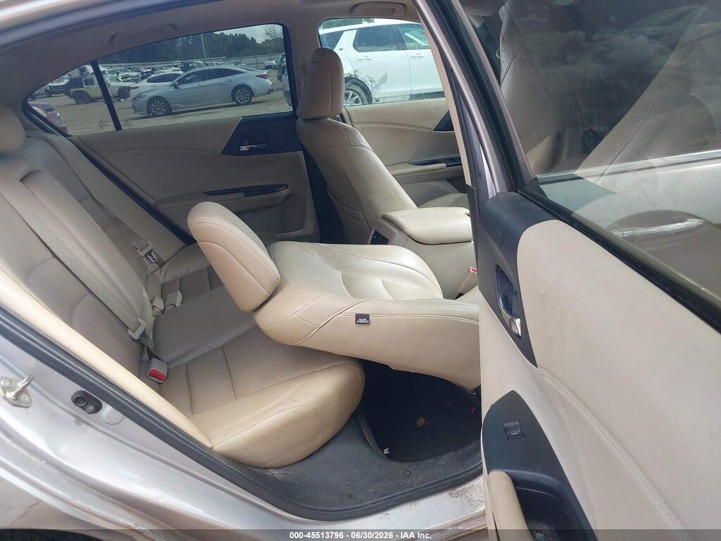 1HGCR6F59FA004156 2015 HONDA ACCORD HYBRID photo no. 8