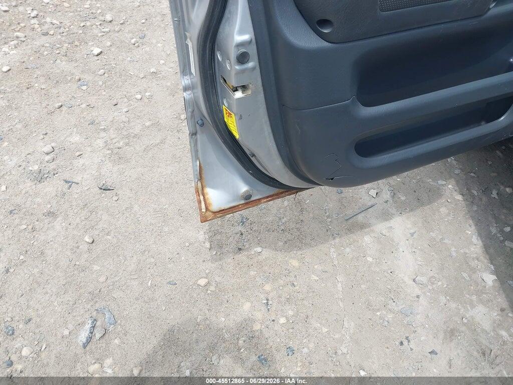 JHLRD18451C054552 2001 HONDA CR-V photo no. 12