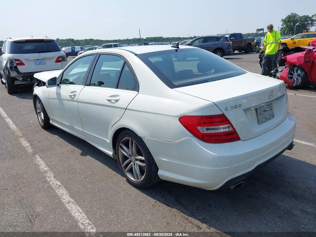 WDDGF8BB6CR205189 2012 MERCEDES-BENZ C 300 photo no. 3