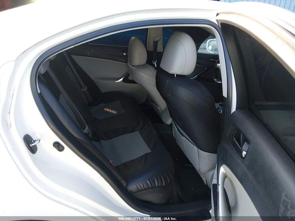 JTHCK262372014225 2007 LEXUS IS 250 photo no. 8