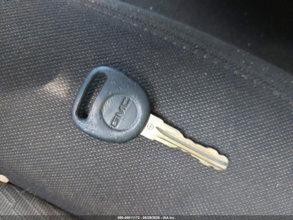 1GTEC14X78Z148762 2008 GMC SIERRA 1500 photo no. 9