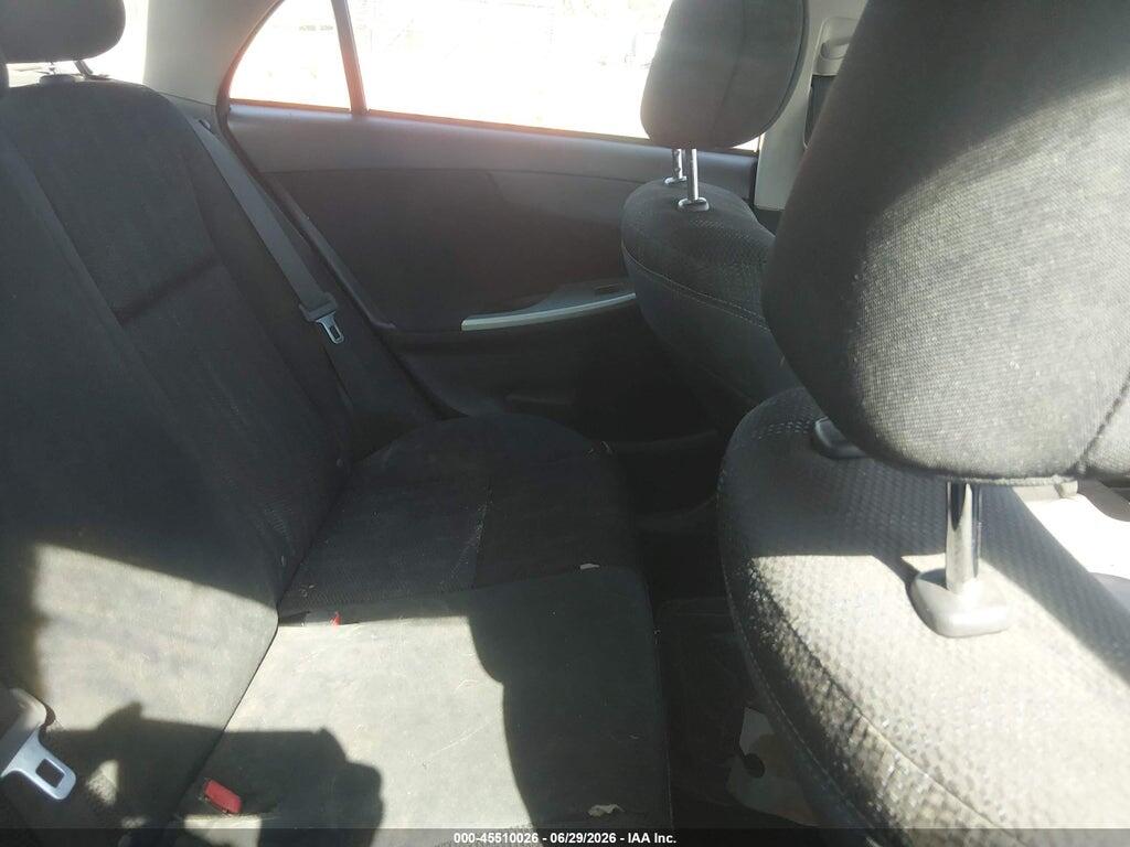 2T1BU4EE1CC767388 2012 TOYOTA COROLLA photo no. 8