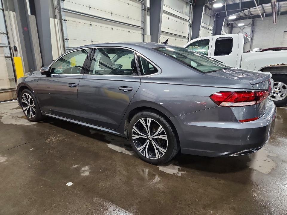 1VWSA7A31NC002446 2022 VOLKSWAGEN PASSAT photo no. 2