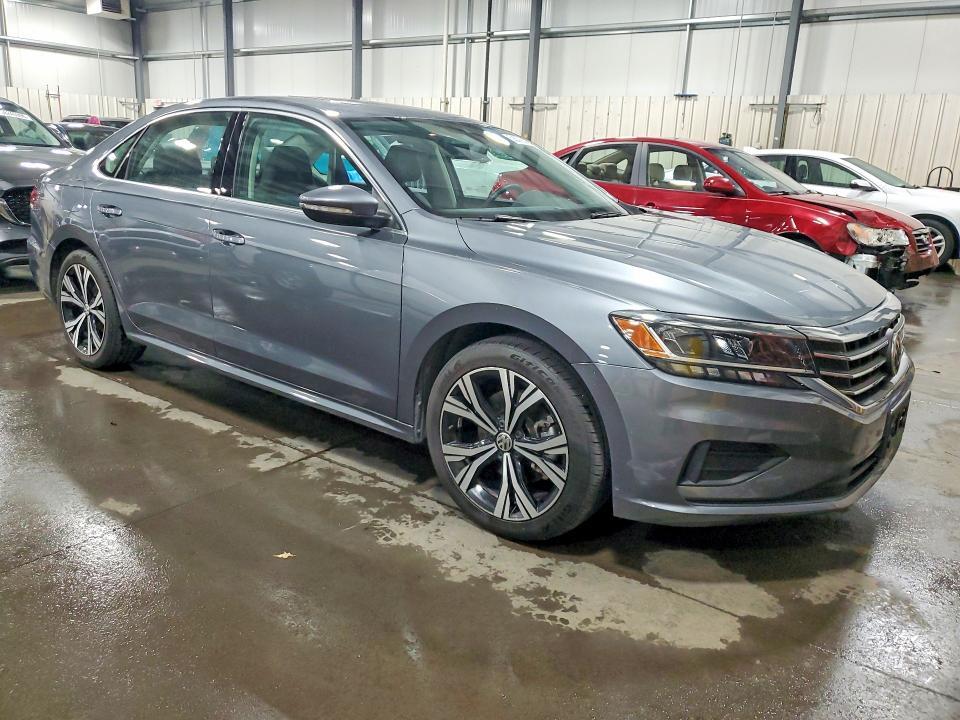 1VWSA7A31NC002446 2022 VOLKSWAGEN PASSAT photo no. 4