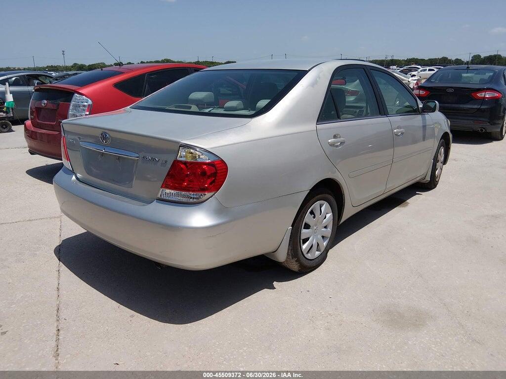 4T1BE32K35U542053 2005 TOYOTA CAMRY photo no. 4