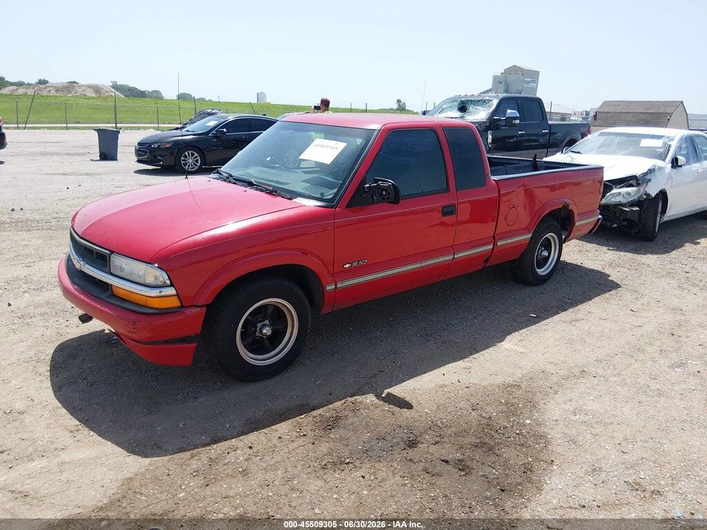 1GCCS19W1Y8184740 2000 CHEVROLET S-10 photo no. 2