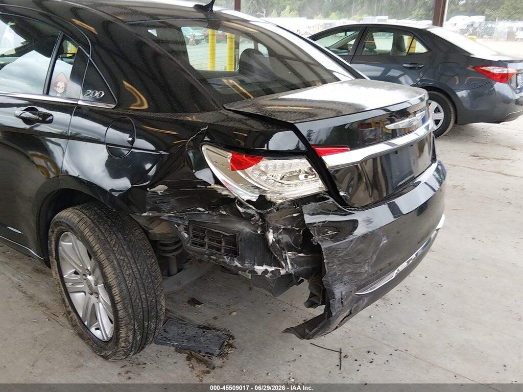 1C3CCBAB4DN764348 2013 CHRYSLER 200 photo no. 6