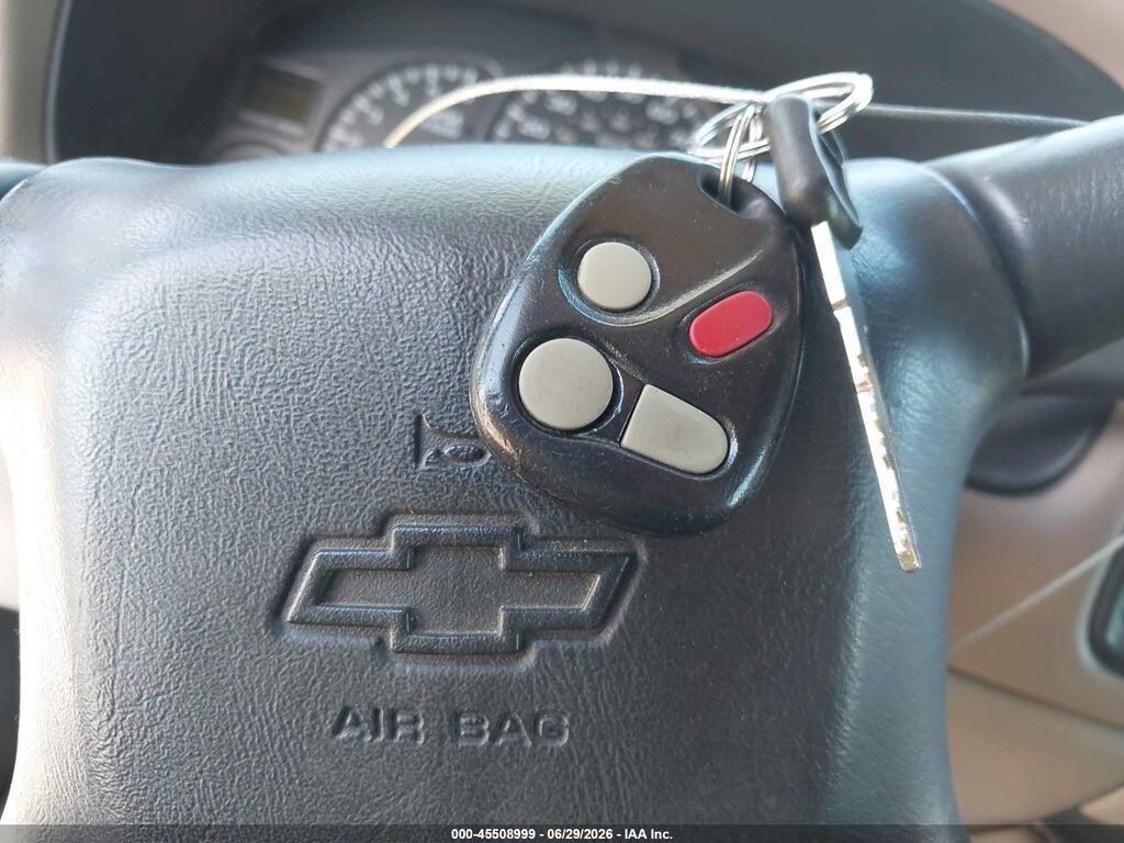 2GCEC19V421221738 2002 CHEVROLET SILVERADO 1500 photo no. 11