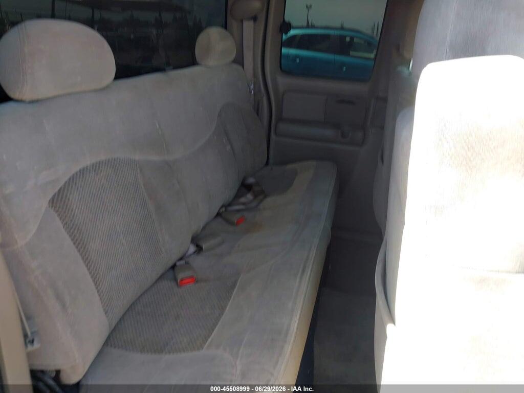 2GCEC19V421221738 2002 CHEVROLET SILVERADO 1500 photo no. 8