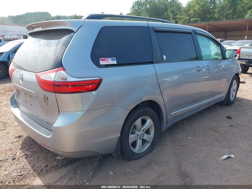 5TDKK3DC2FS557281 2015 TOYOTA SIENNA photo no. 4