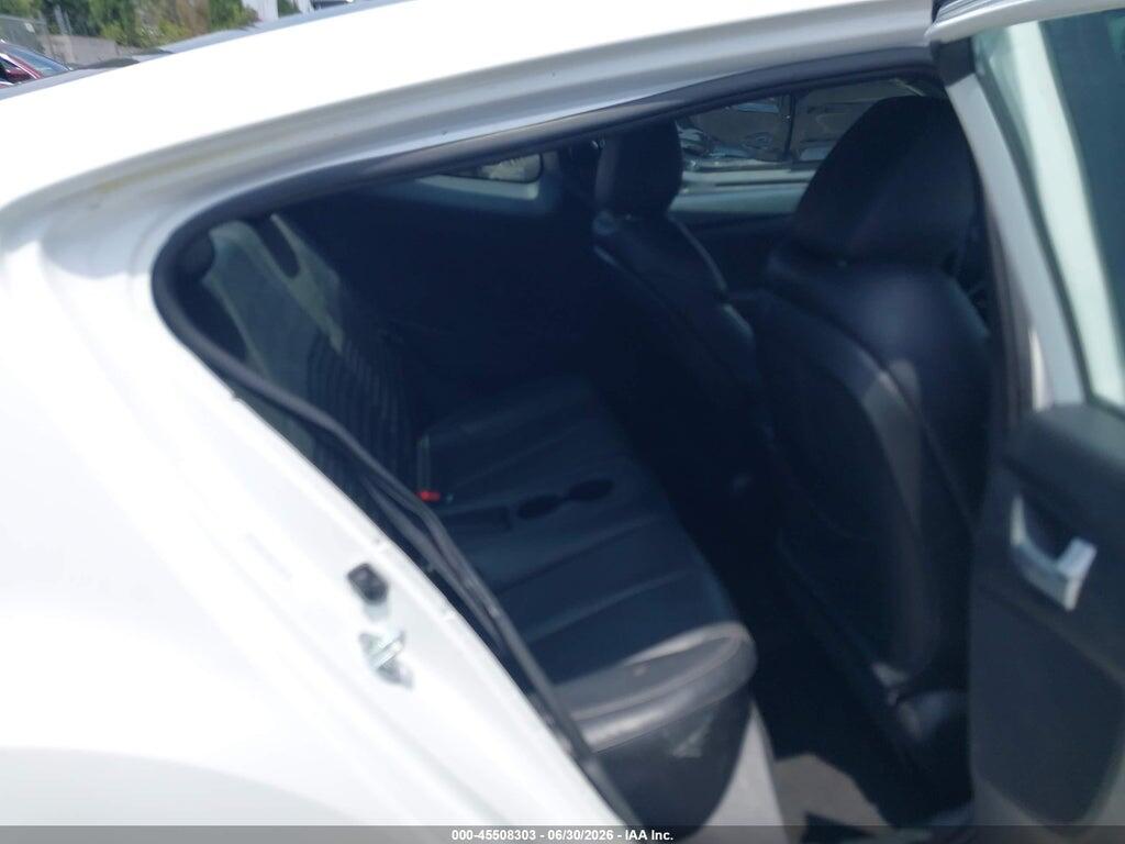 KMHTC6AE8DU175642 2013 HYUNDAI VELOSTER photo no. 8