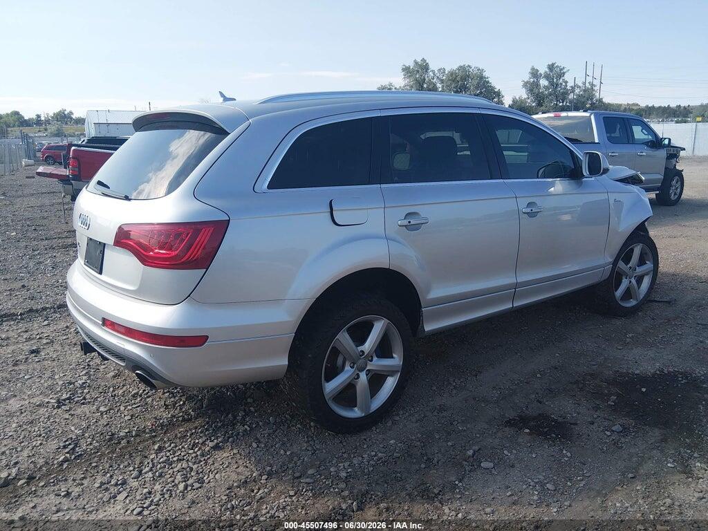 WA1DGAFE3BD002174 2011 AUDI Q7 photo no. 4