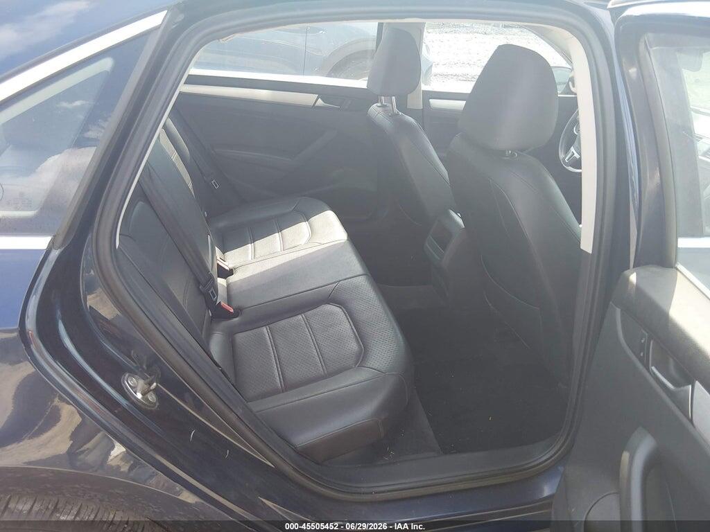 1VWBP7A38CC052238 2012 VOLKSWAGEN PASSAT photo no. 8