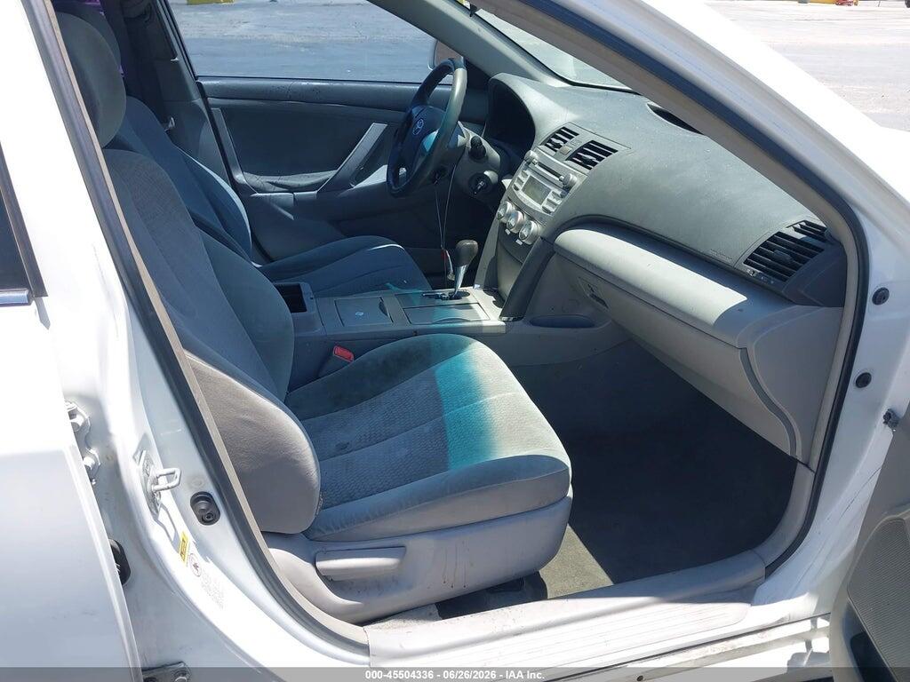 4T4BF3EK2BR092048 2011 TOYOTA CAMRY photo no. 5