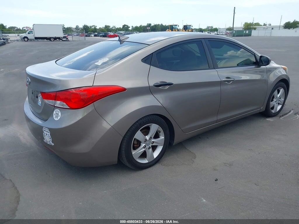 5NPDH4AE5DH159598 2013 HYUNDAI ELANTRA photo no. 4