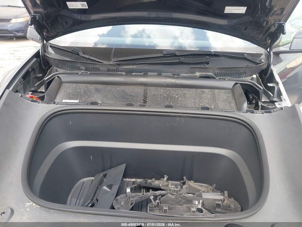 7SAYGDEE2TA414770 2026 TESLA MODEL Y photo no. 10