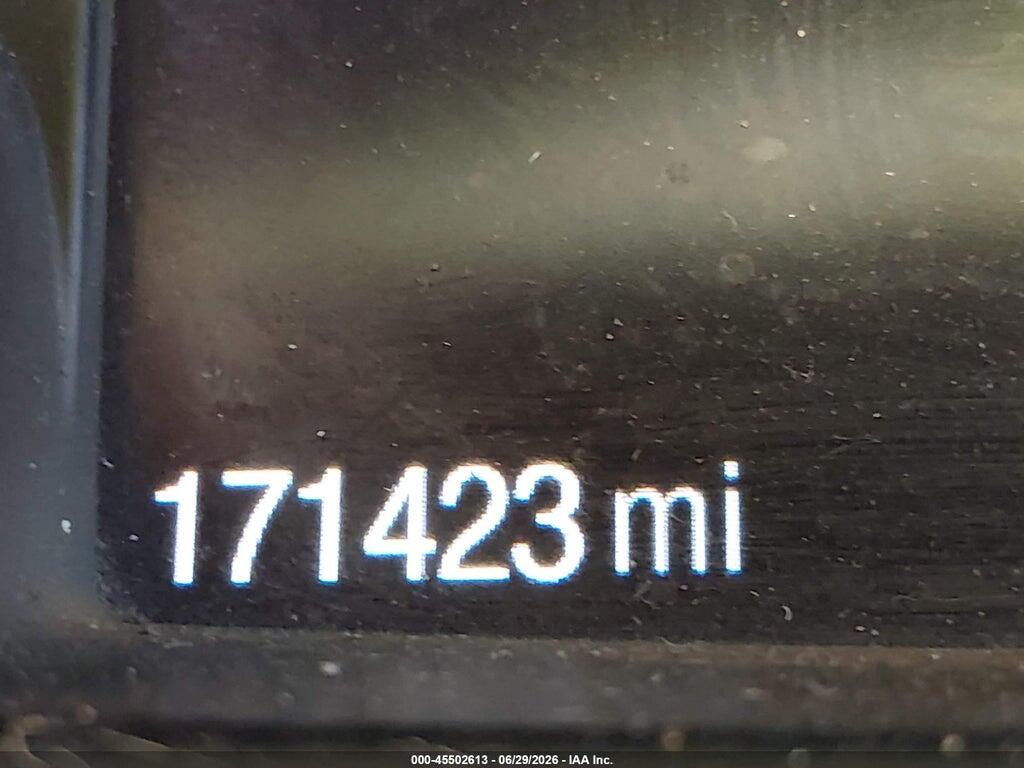 1FMCU0JD1HUD17398 2017 FORD ESCAPE photo no. 12