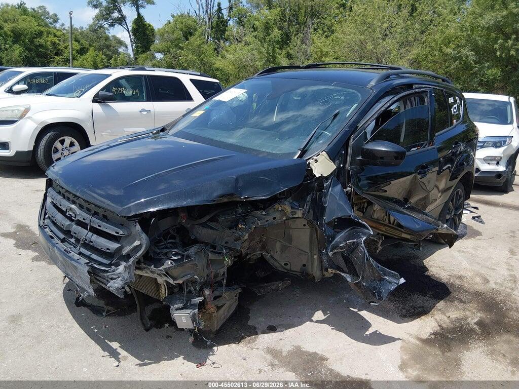 1FMCU0JD1HUD17398 2017 FORD ESCAPE photo no. 2