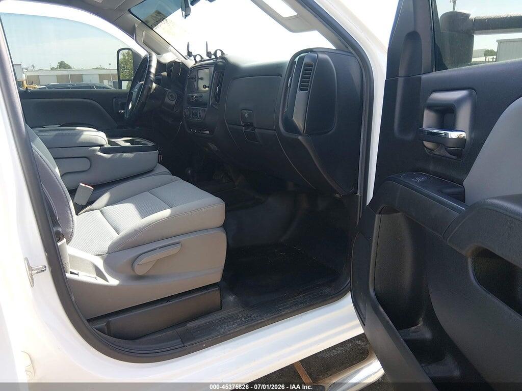 2GC2KREG8K1177058 2019 CHEVROLET SILVERADO 2500HD photo no. 5